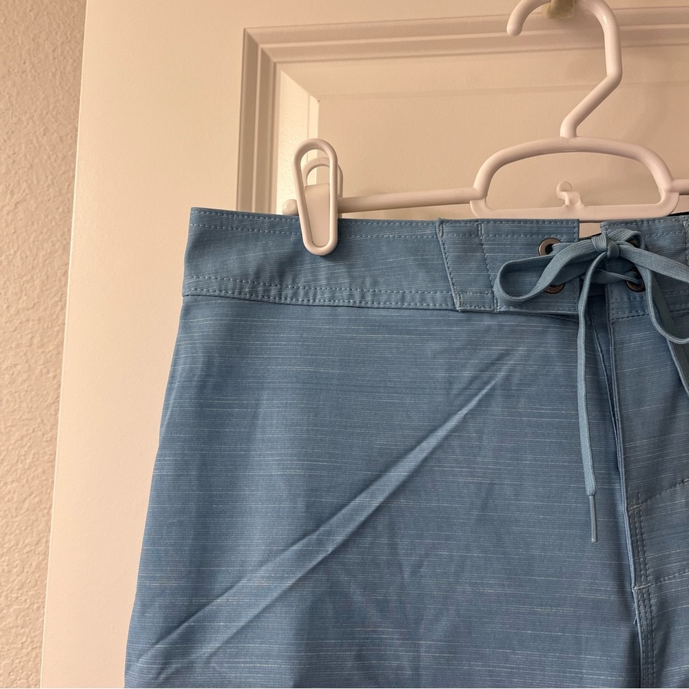 NWT O’Neill board shorts - Picture 3 of 7
